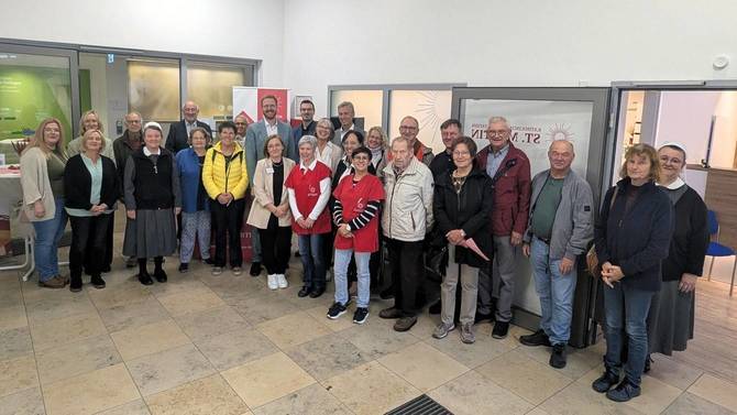 Gruppenbild der Einweihungsfeier Ellwangen